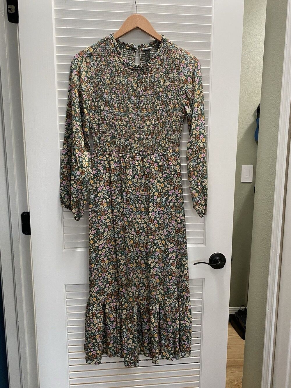 Old Navy Smocked Floral Midi Dress Cottagecore Boho Long Sleeve Small